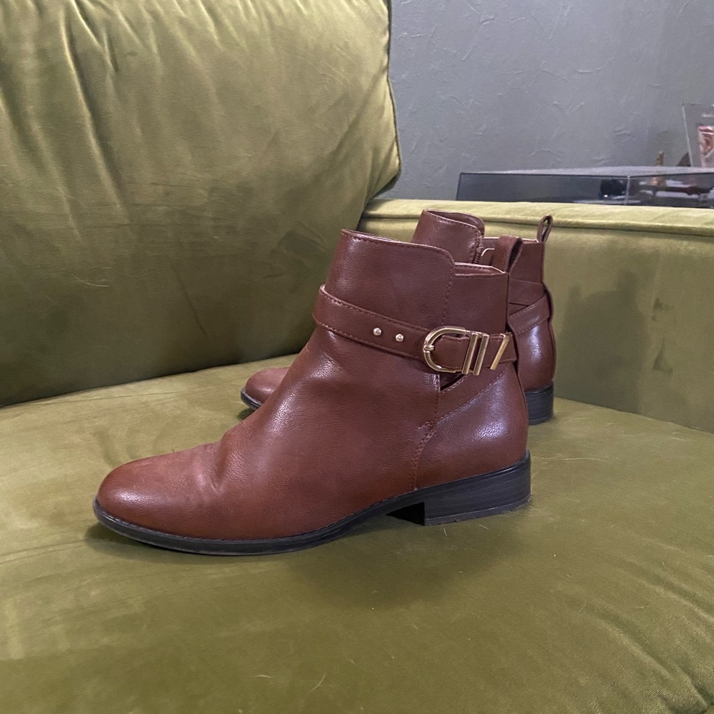 Kelly & Katie Ankle Boots